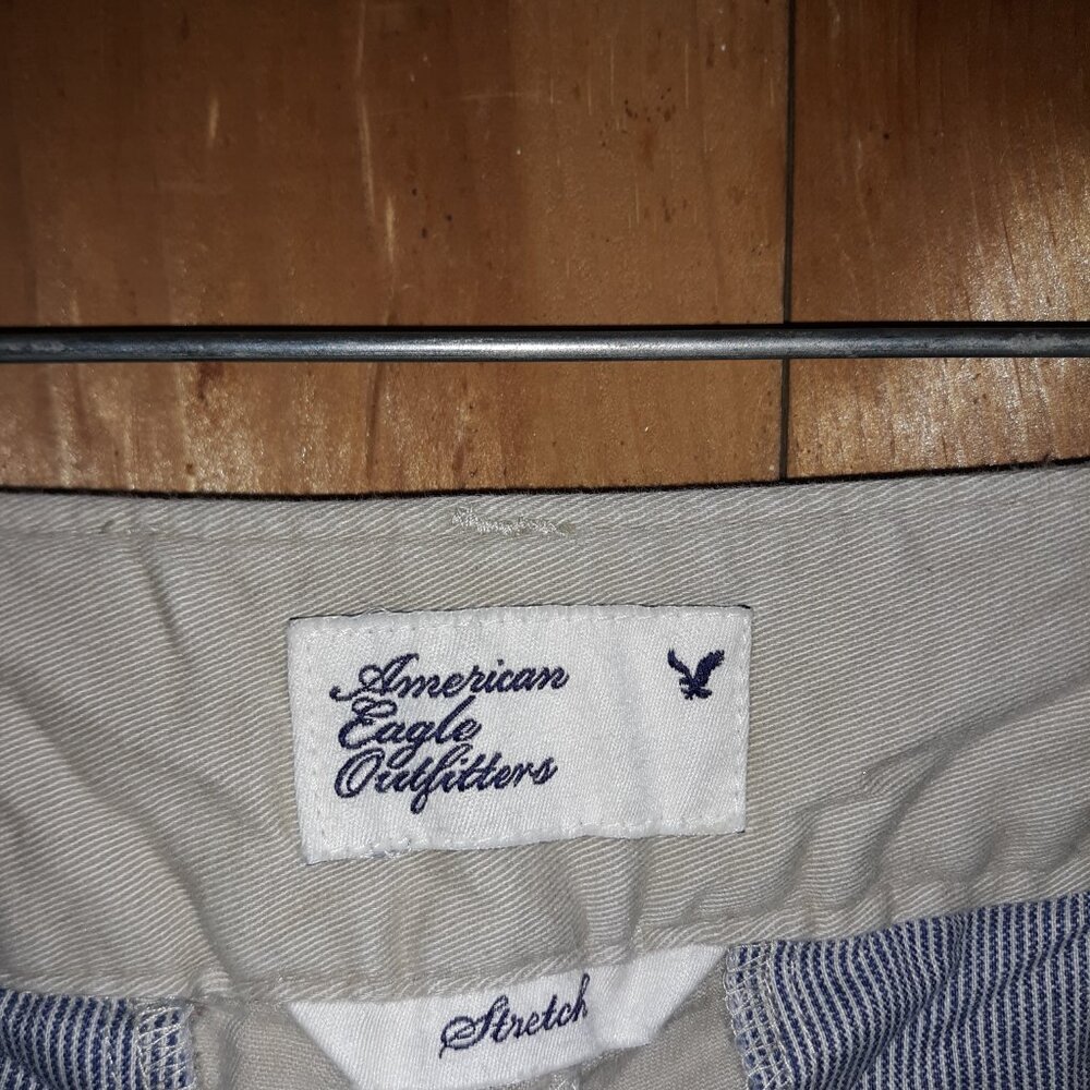 American Eagle Outfitters Item (( 329 )) - Picture 6 of 6